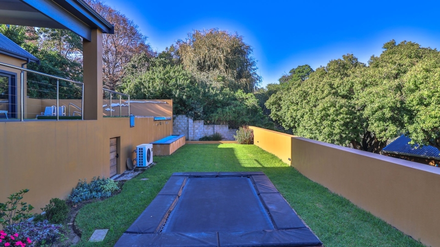 9 Bedroom Property for Sale in Onrus Western Cape